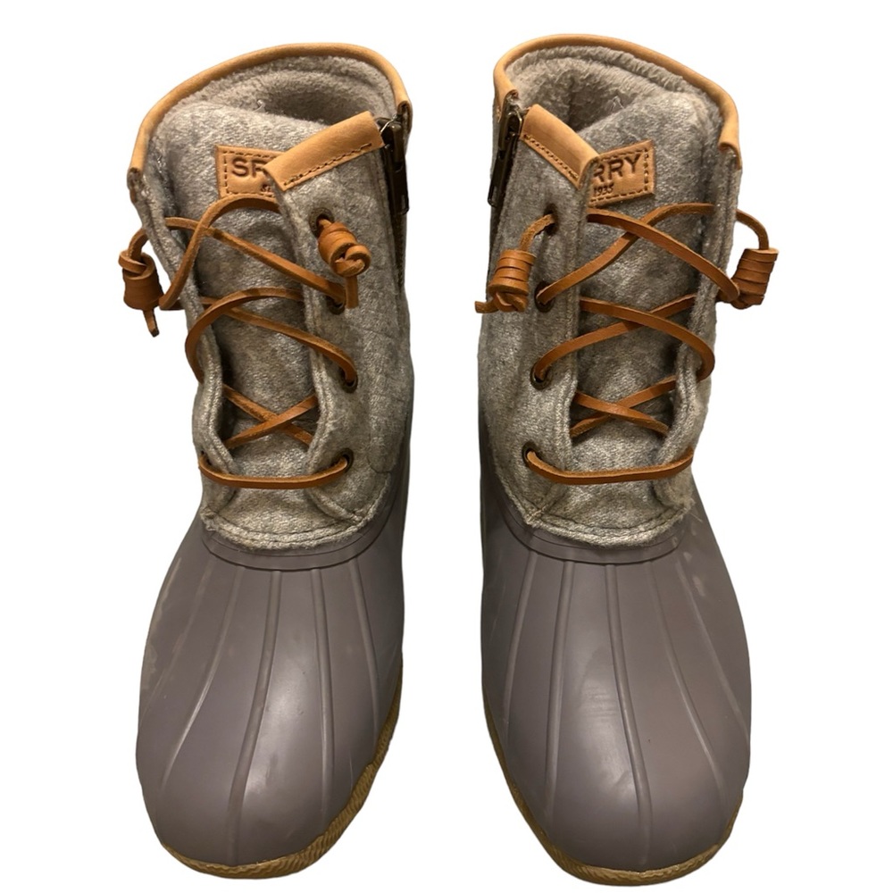 Sperry Women’s Saltwater Quilted Gray Duck Booties
